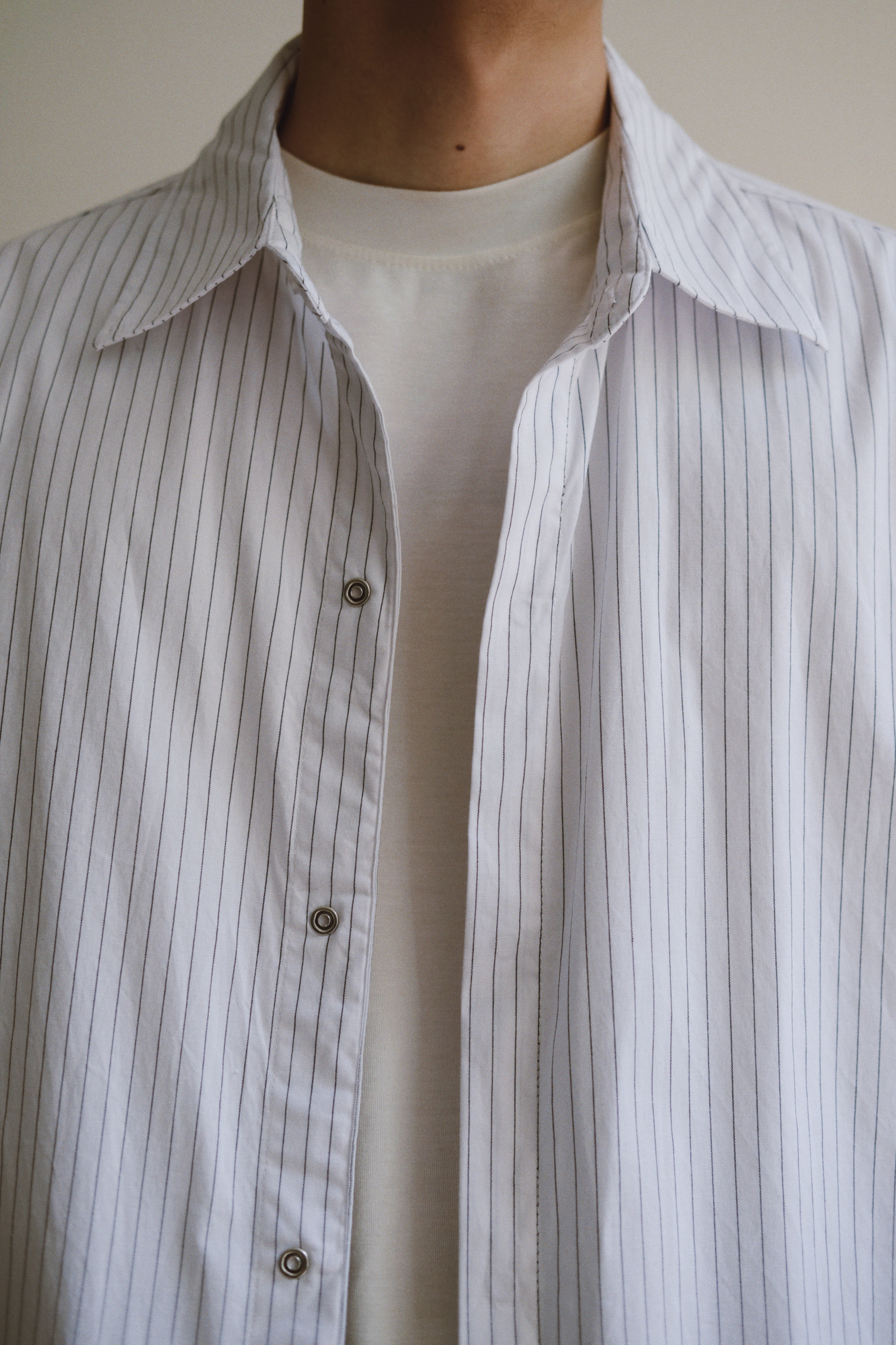 SHAW SHIRT - BLACK STRIPED 