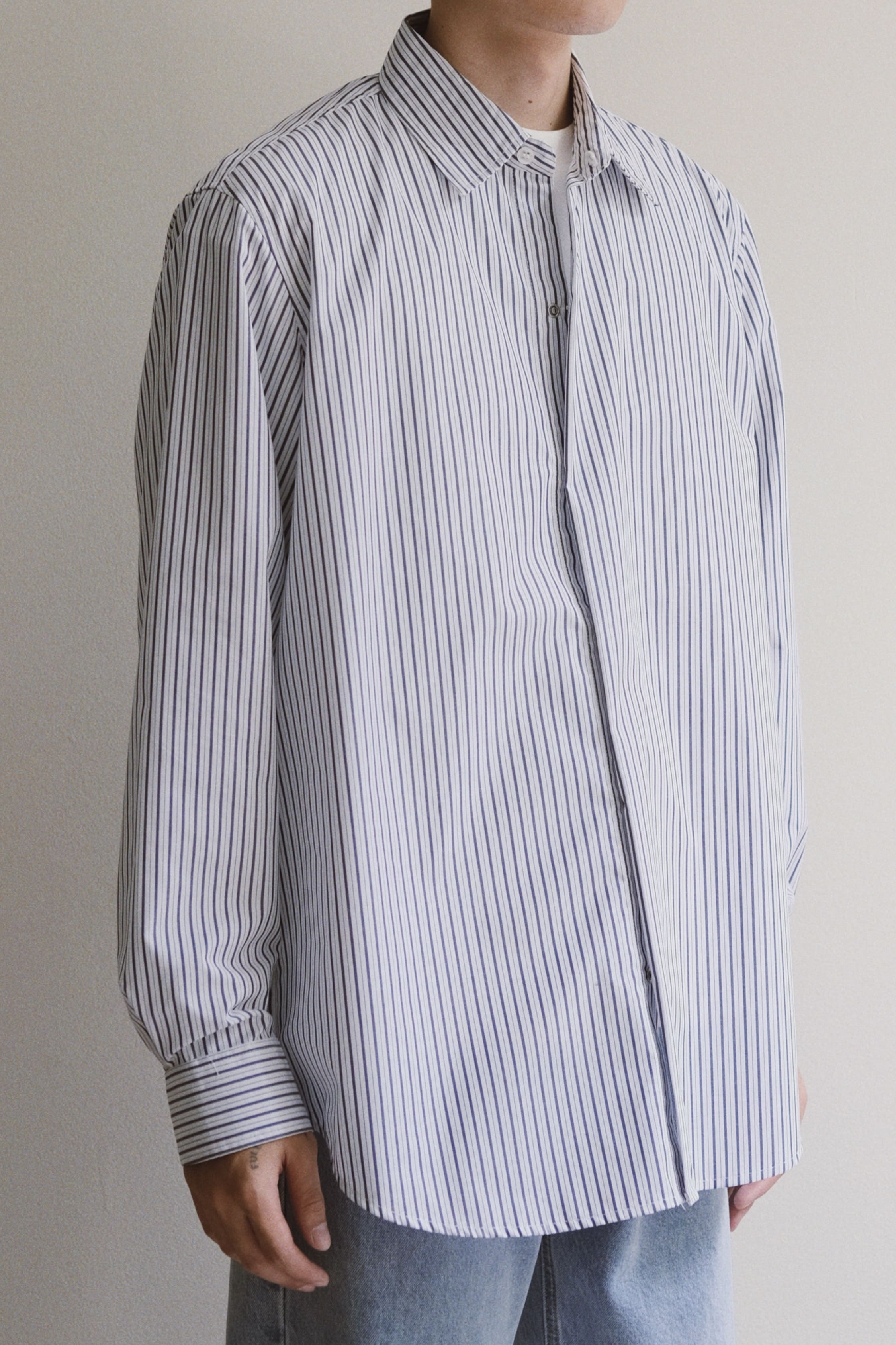 SHAW SHIRT - NAVY STRIPED