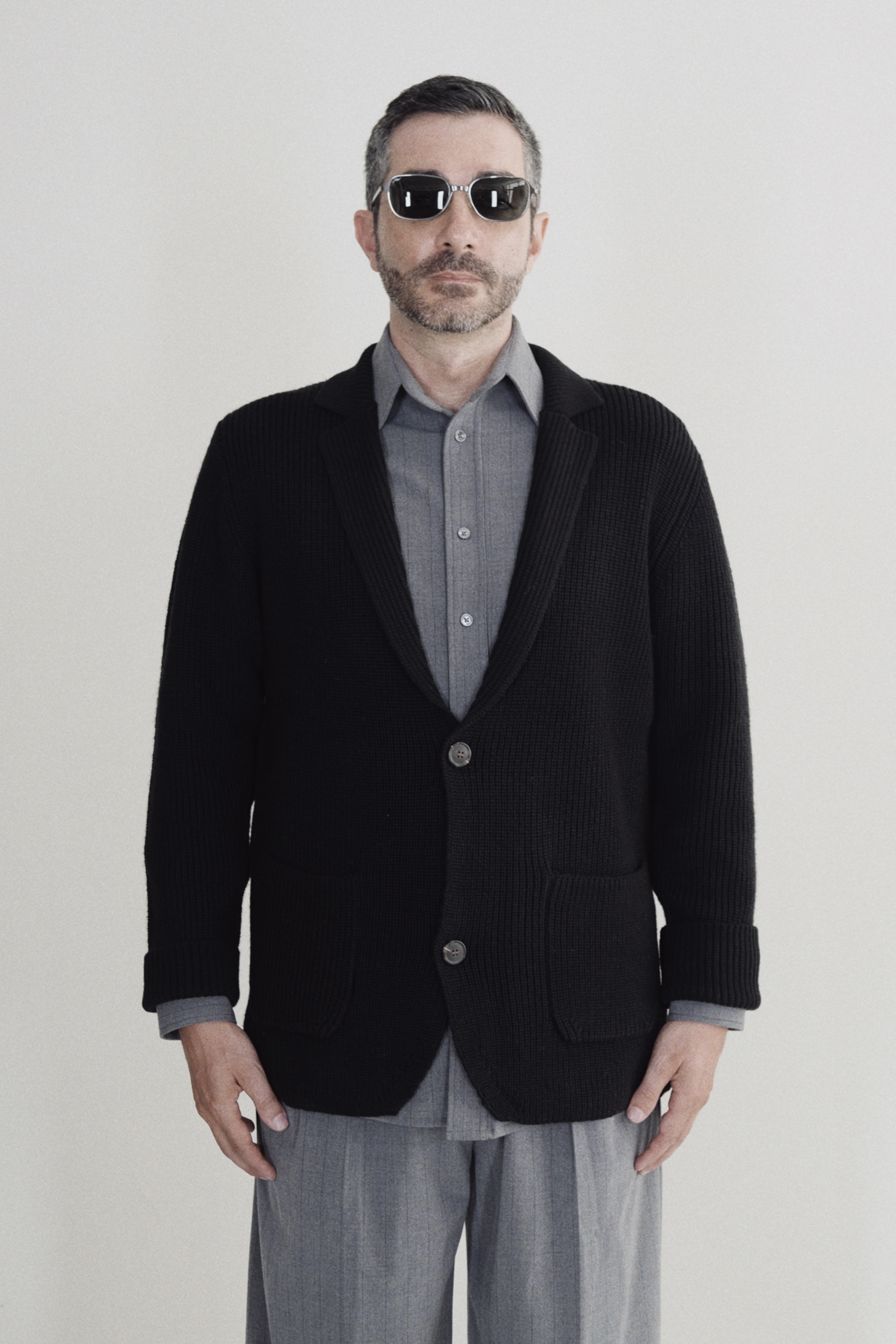 NEWTON CARDIGAN - BLACK 