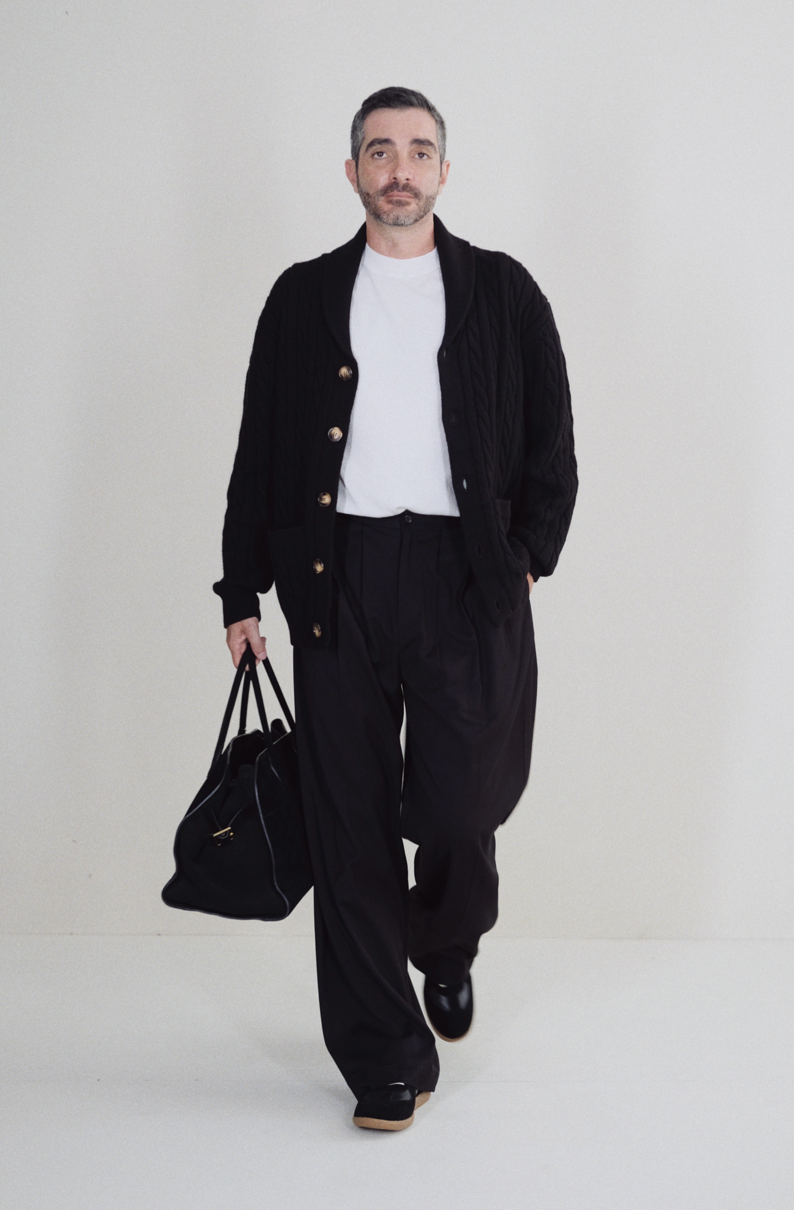 ROWE CARDIGAN - BLACK 