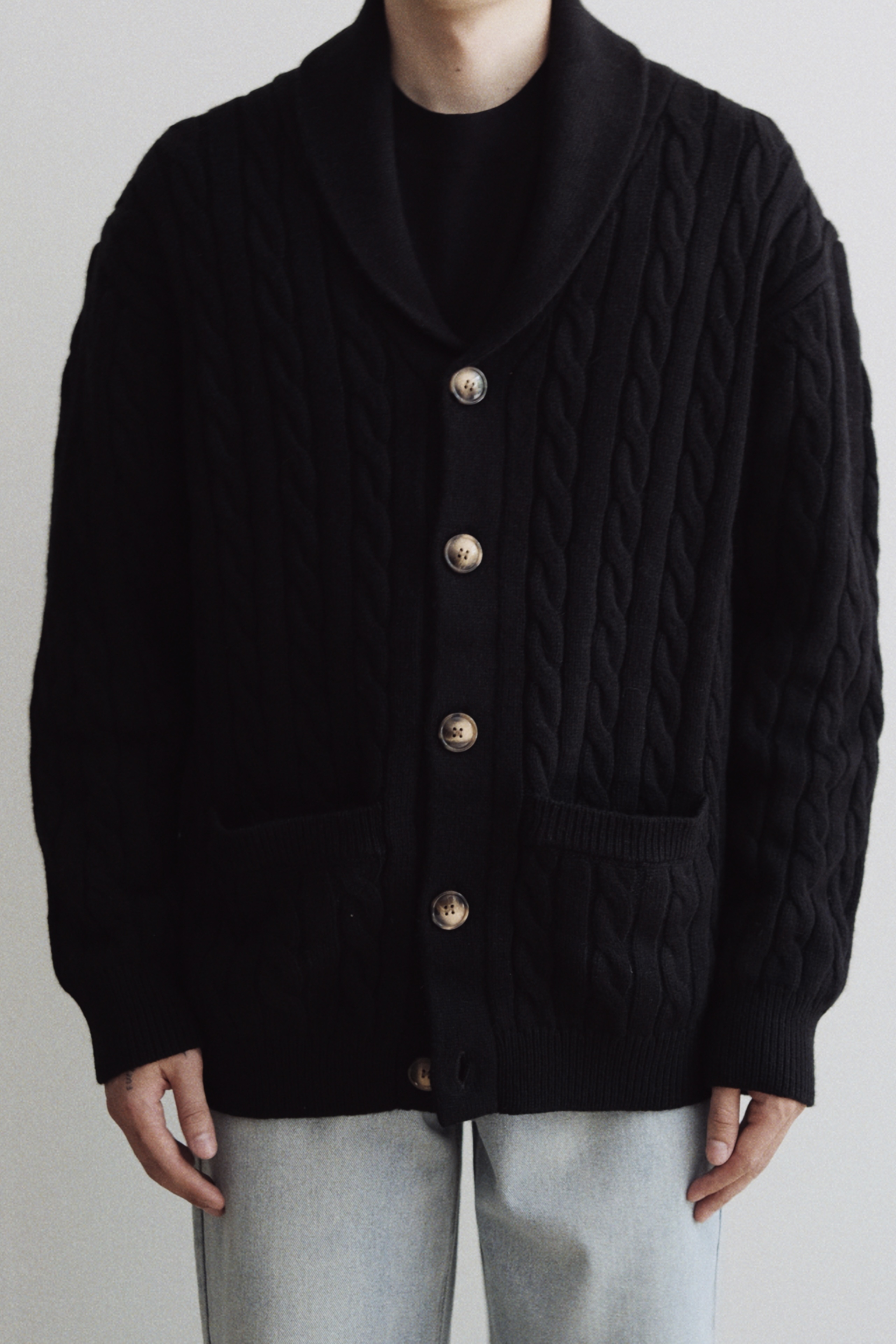 ROWE CARDIGAN - BLACK 