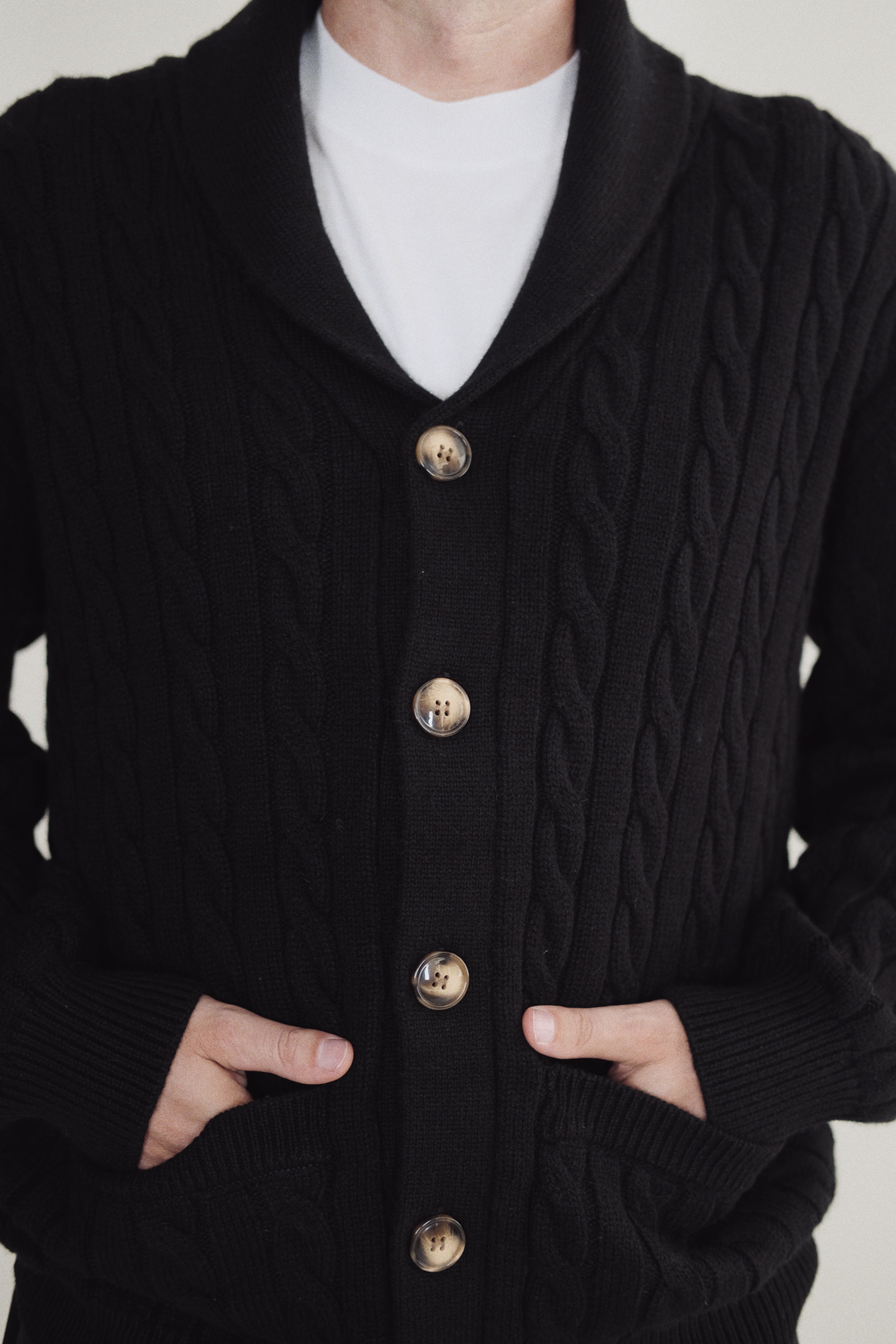 ROWE CARDIGAN - BLACK 