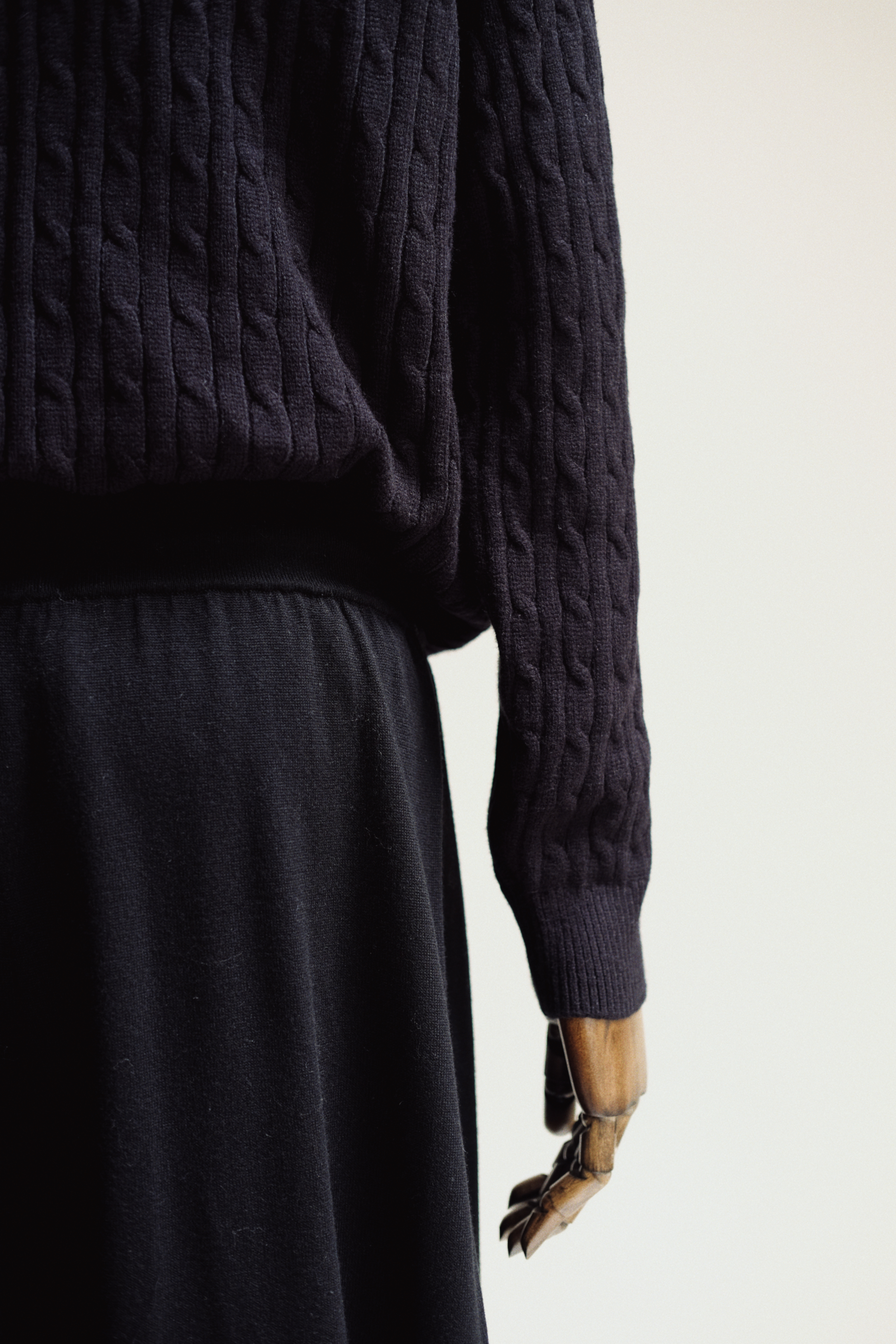 ALDO SWEATER - BLACK 
