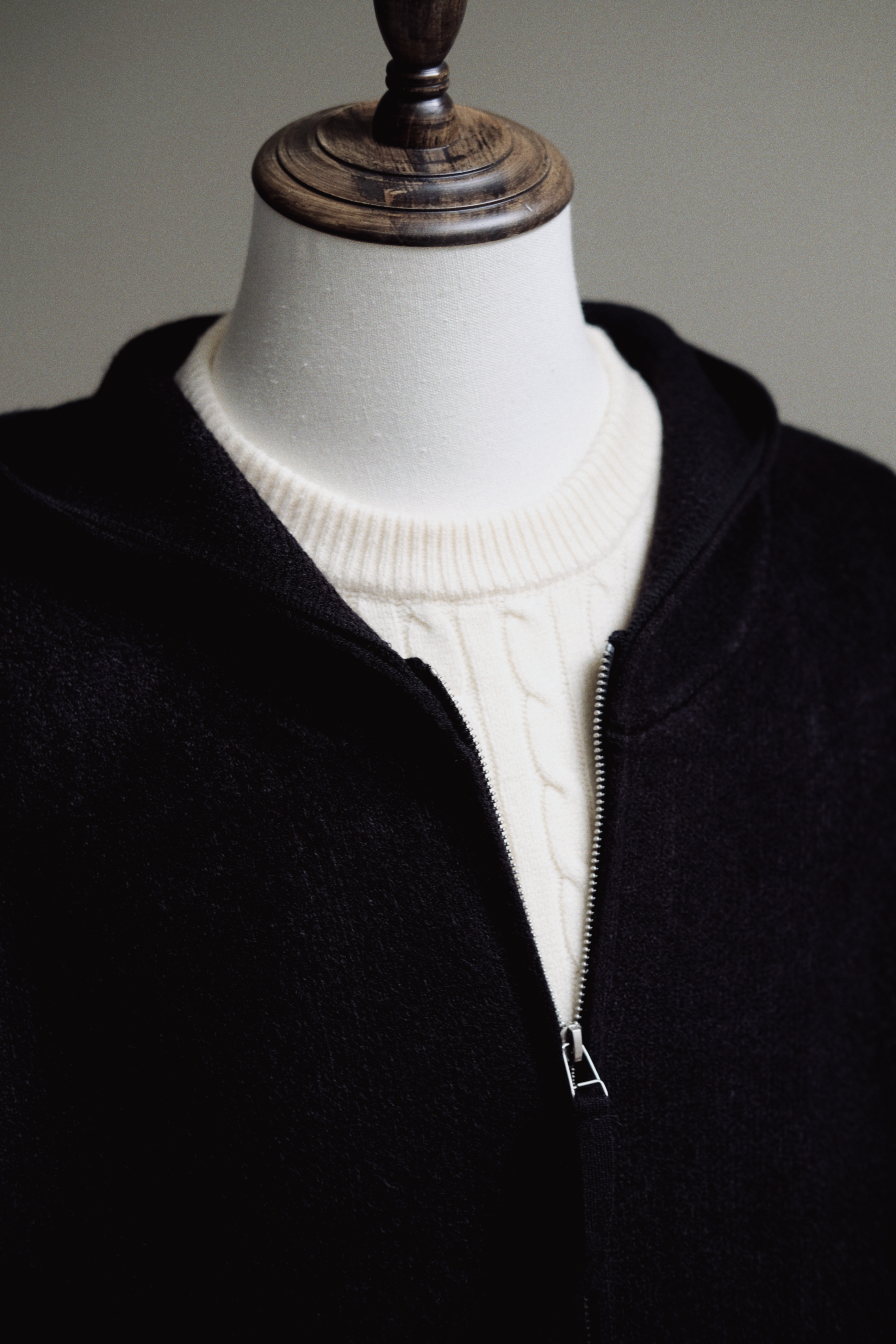 VITRA JACKET - BLACK 