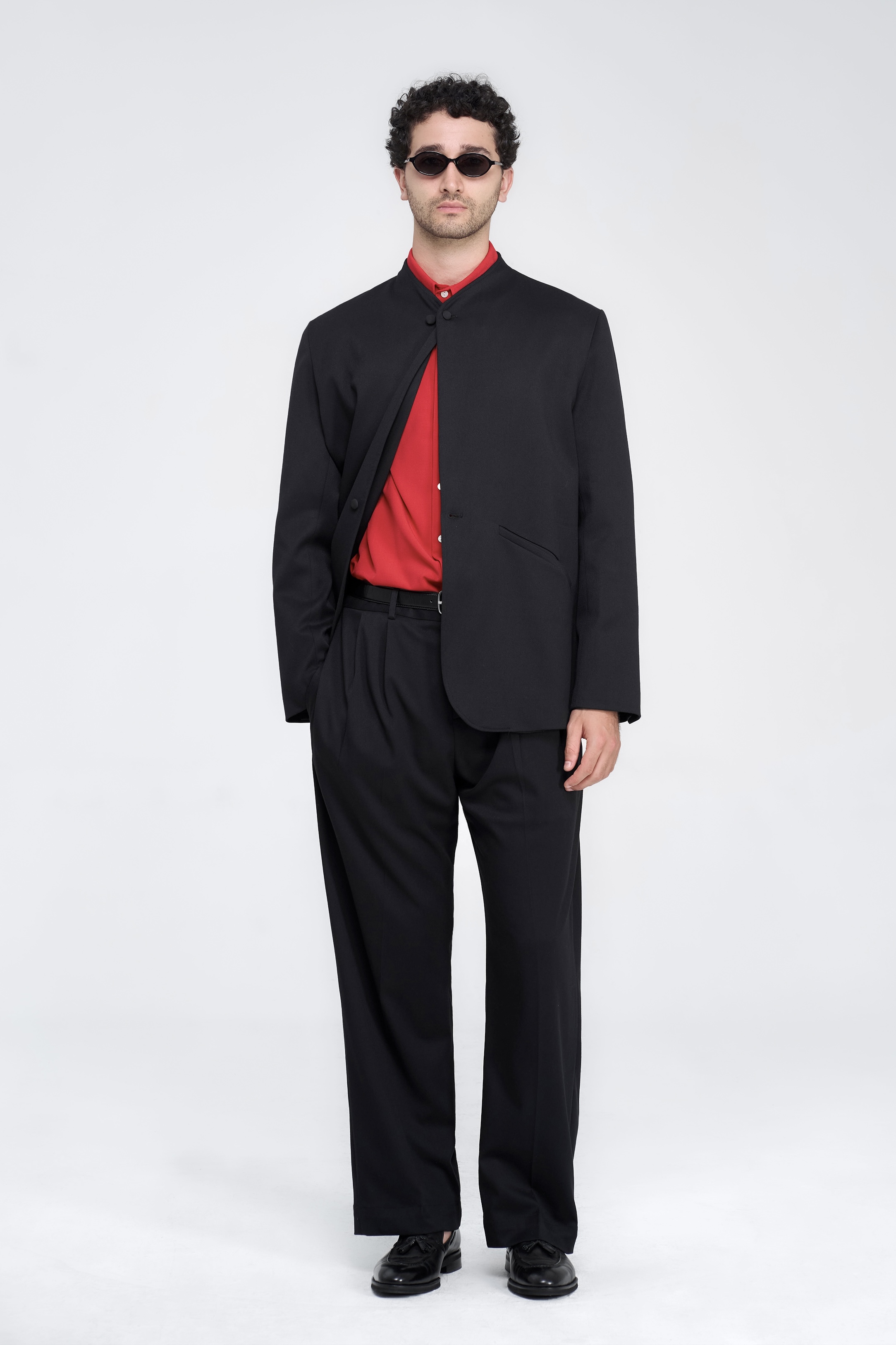 EDWARD BLAZER - BLACK 