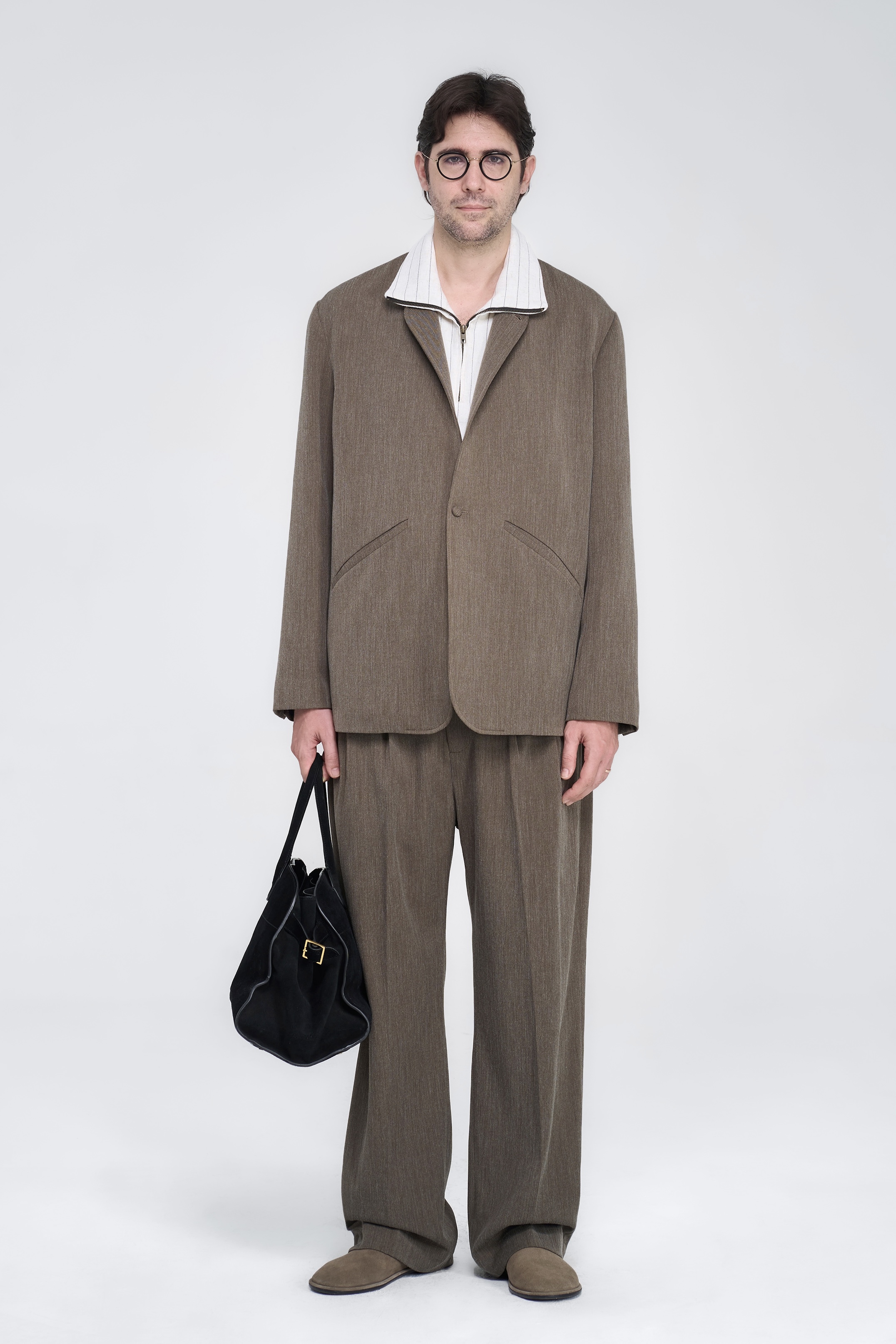 EDWARD BLAZER - BROWN 